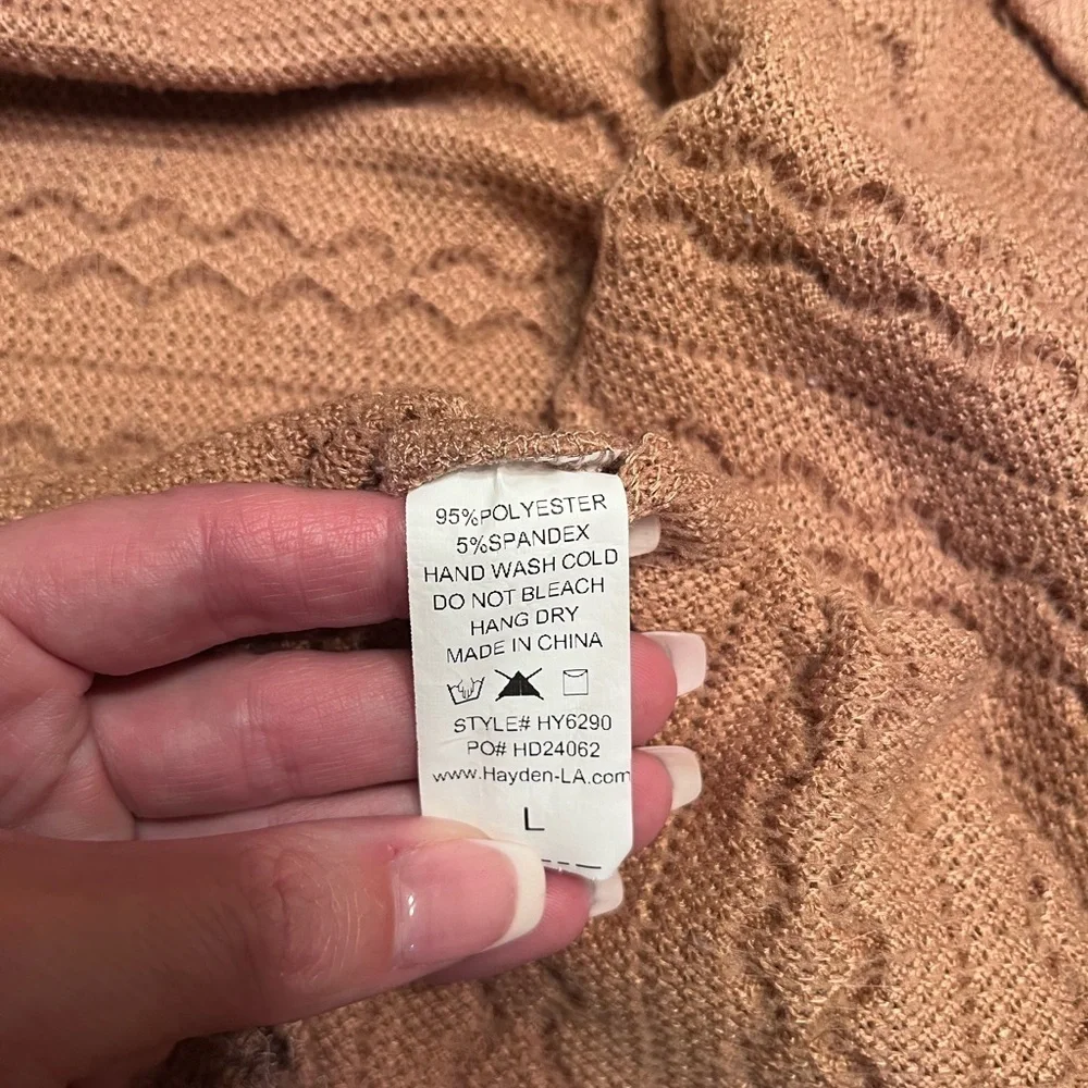 Hayden Textured Cable Knit Sweater Size L